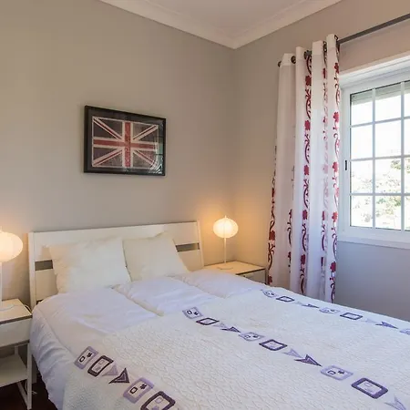 Flores Appartement *