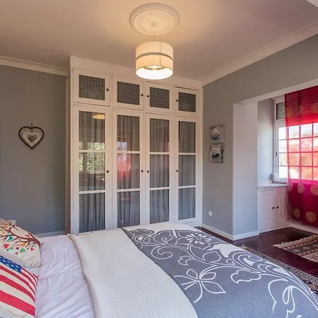 Flores Appartement *